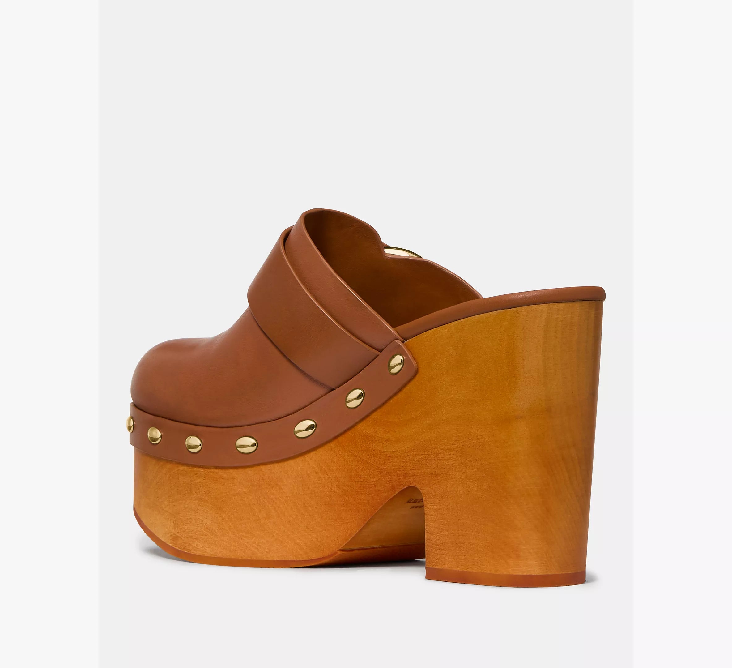 Saddle
