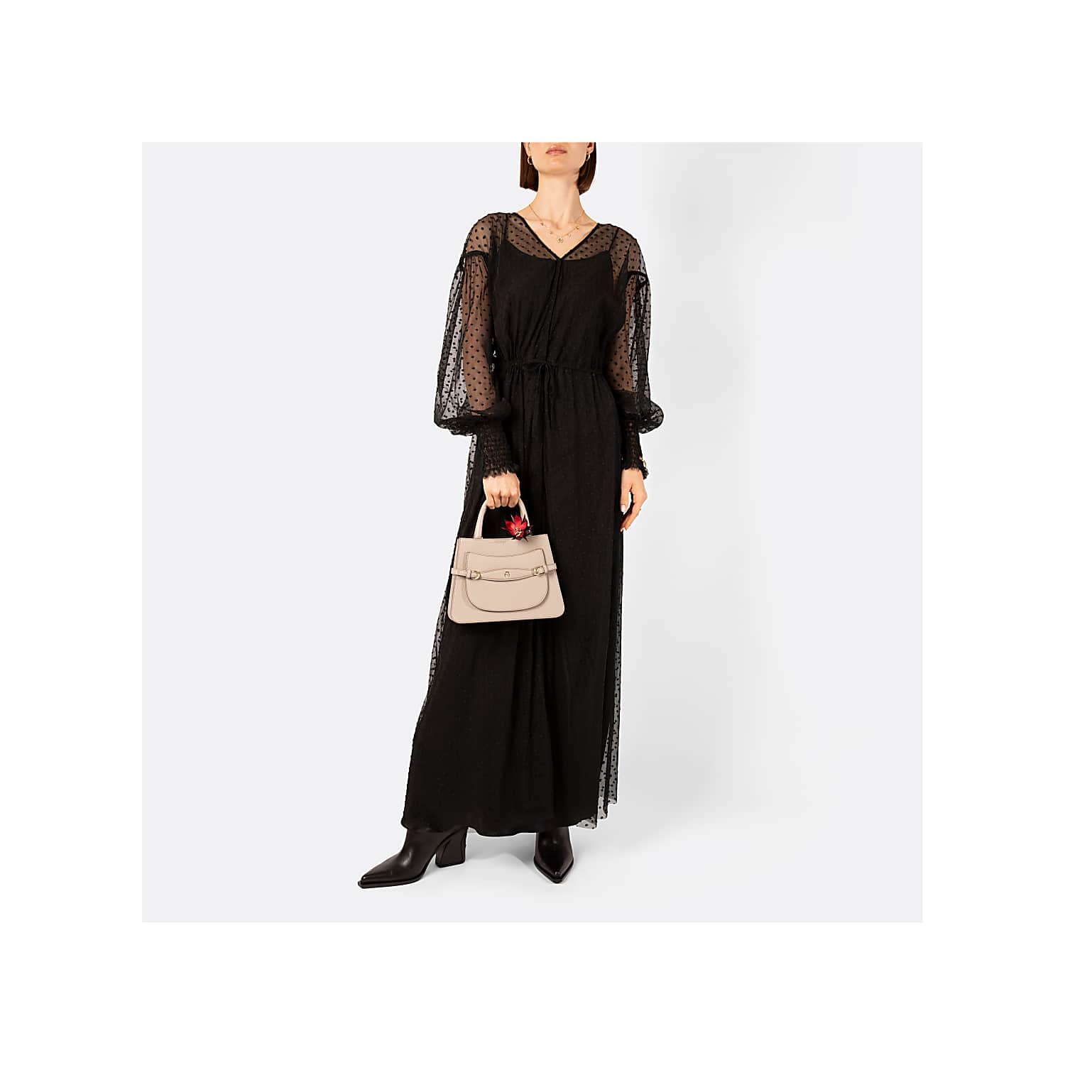 Acacia brown