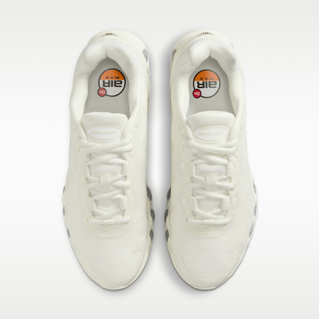 Sail/White/Black