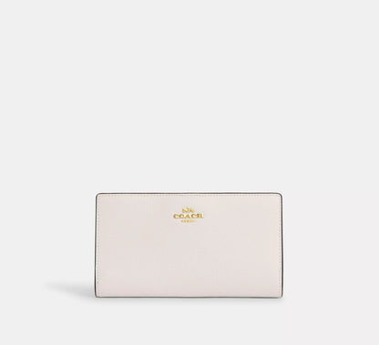 Gold/Chalk