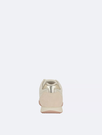 Chic Cream