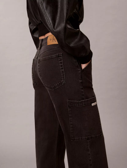 Essential Black