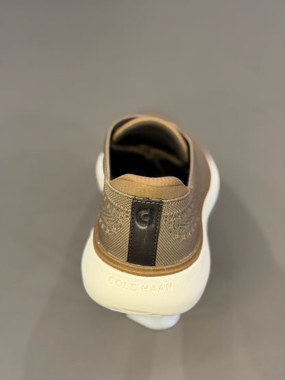 Men's Grand Phaze Stitchlite™ Quick-On Oxfords Dark Beige