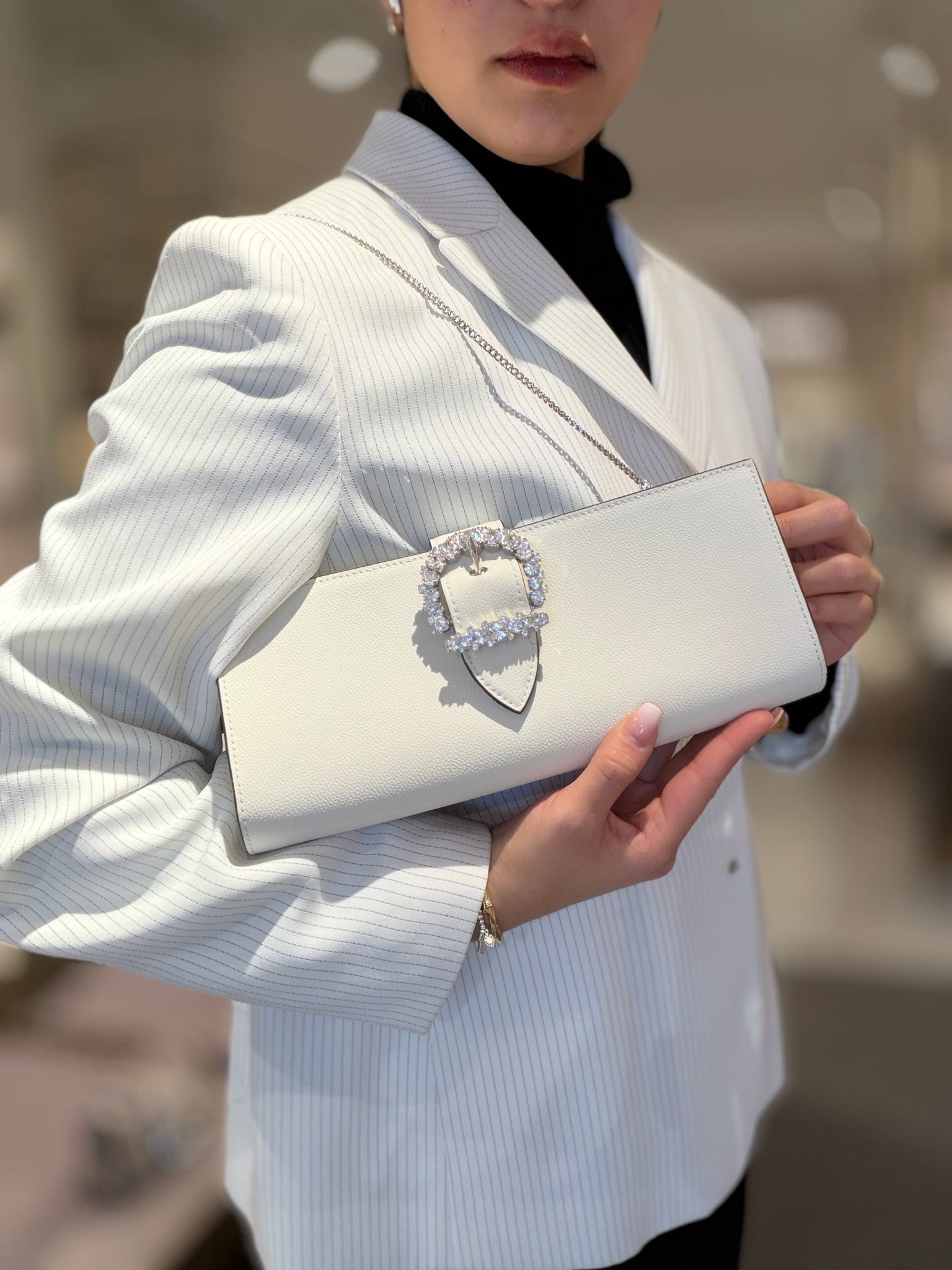 CHERI Soft Grainy Leather Chain Bag