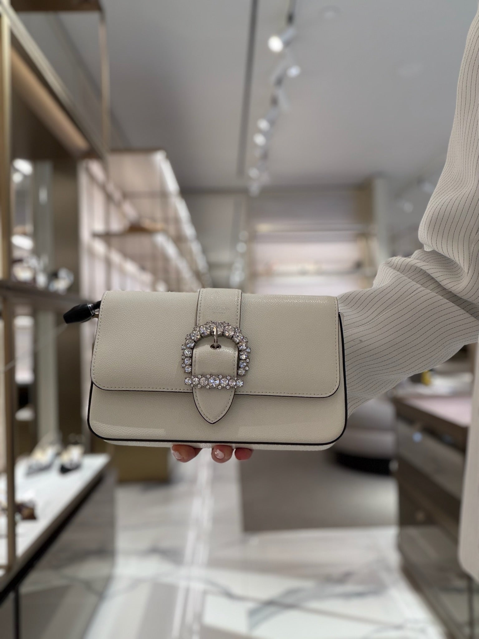 CHERI Leather Crossbody Wallet on Chain