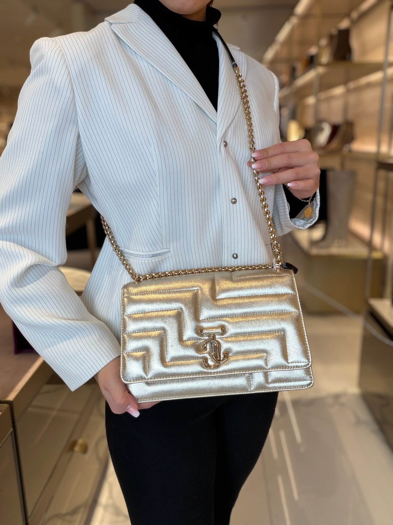 Varenne Avenue Shoulder Bag