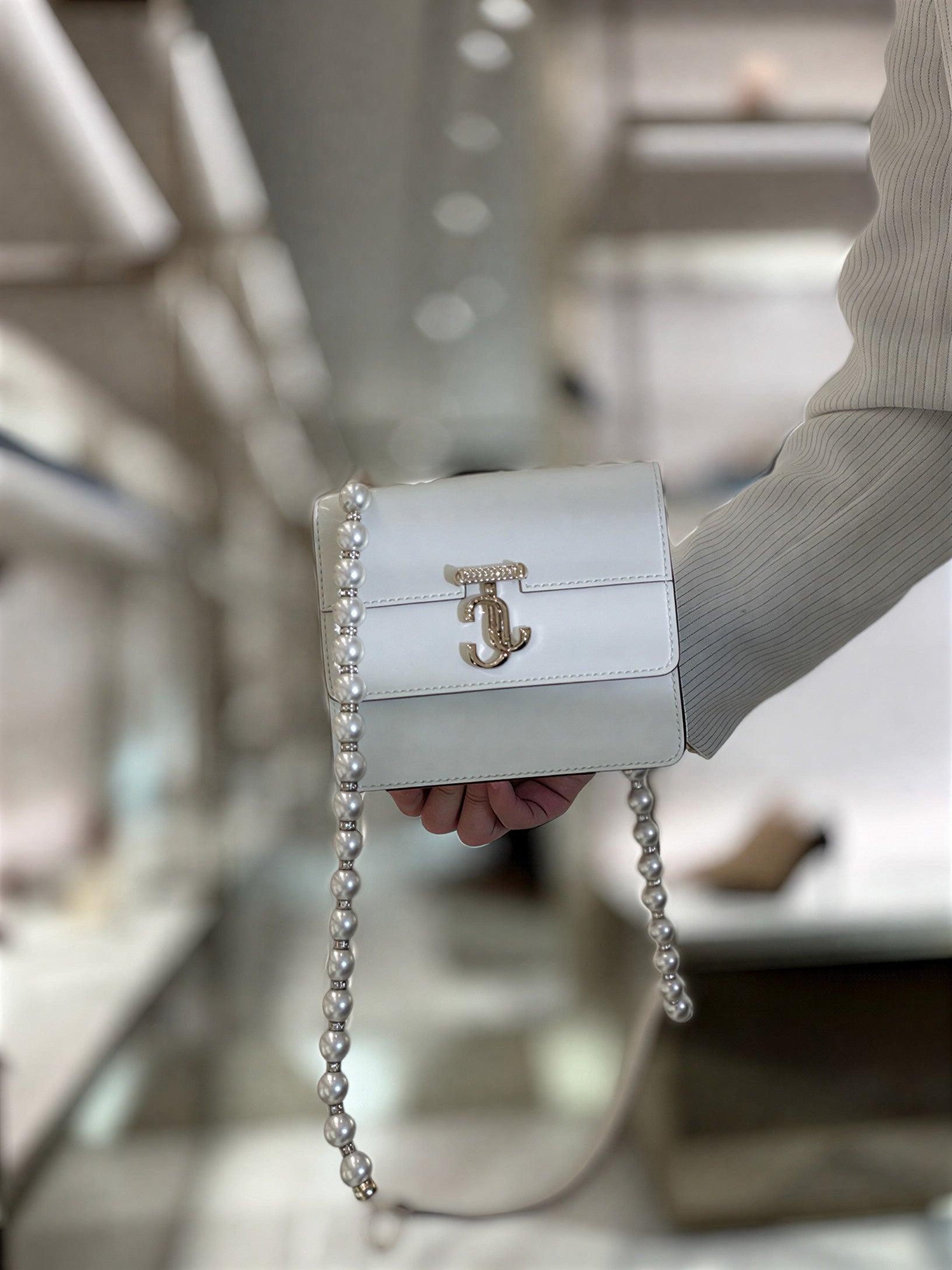 Avenue Quad xs Shoulder Bag