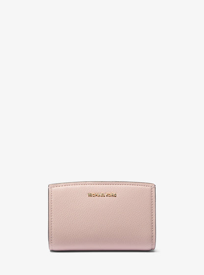 SOFT PINK