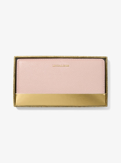 SOFT PINK