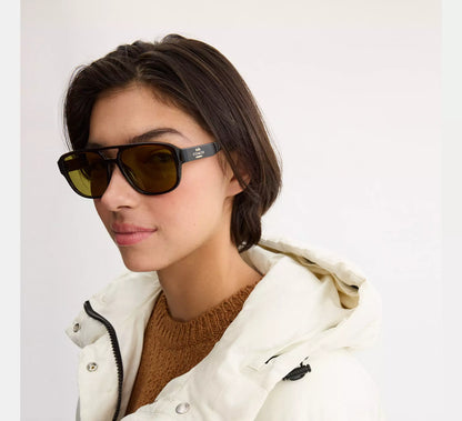 Transparent Brown