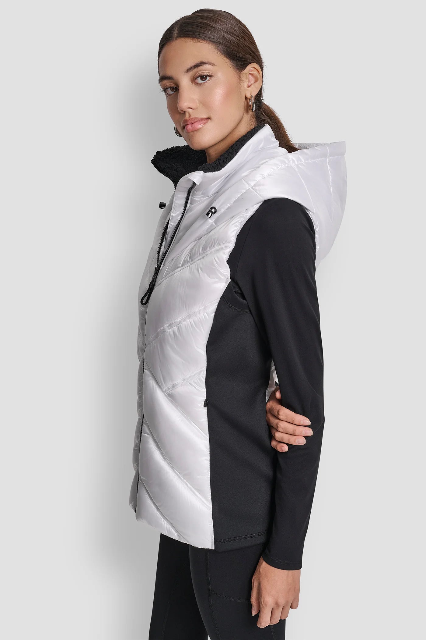 white/_black