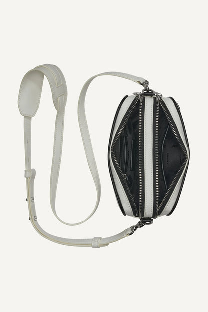 marshmallow/black