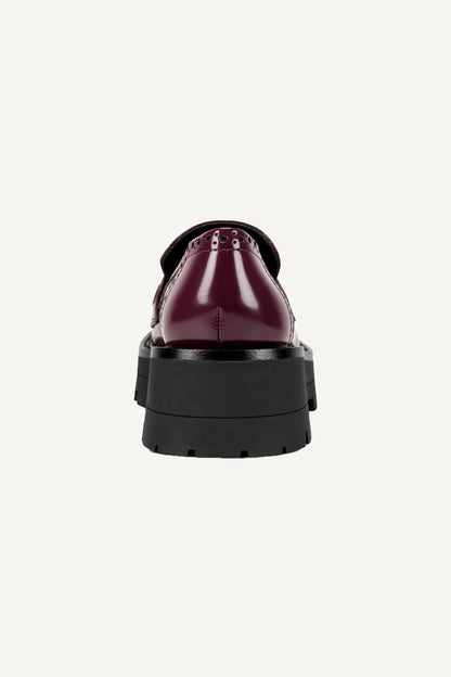 burgundy