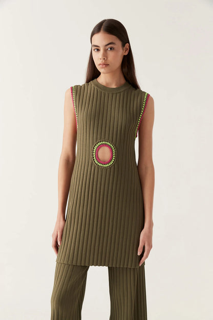 DEEP OLIVE