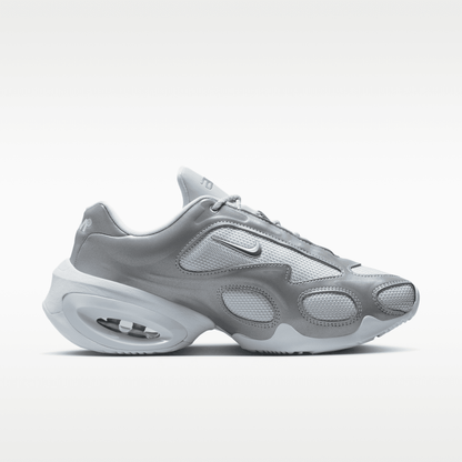 Pure Platinum/Metallic Silver