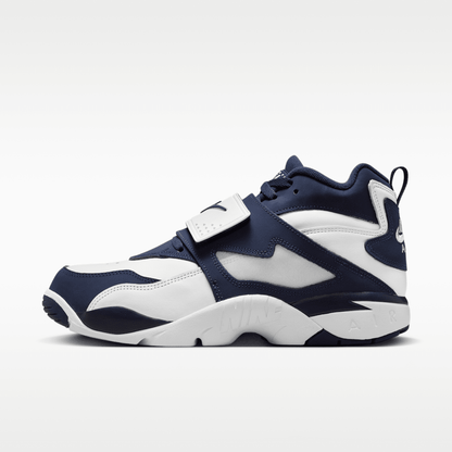 White/Metallic Silver/College Navy