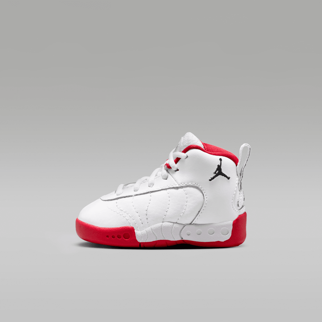 White/True Red/Metallic Silver/Black