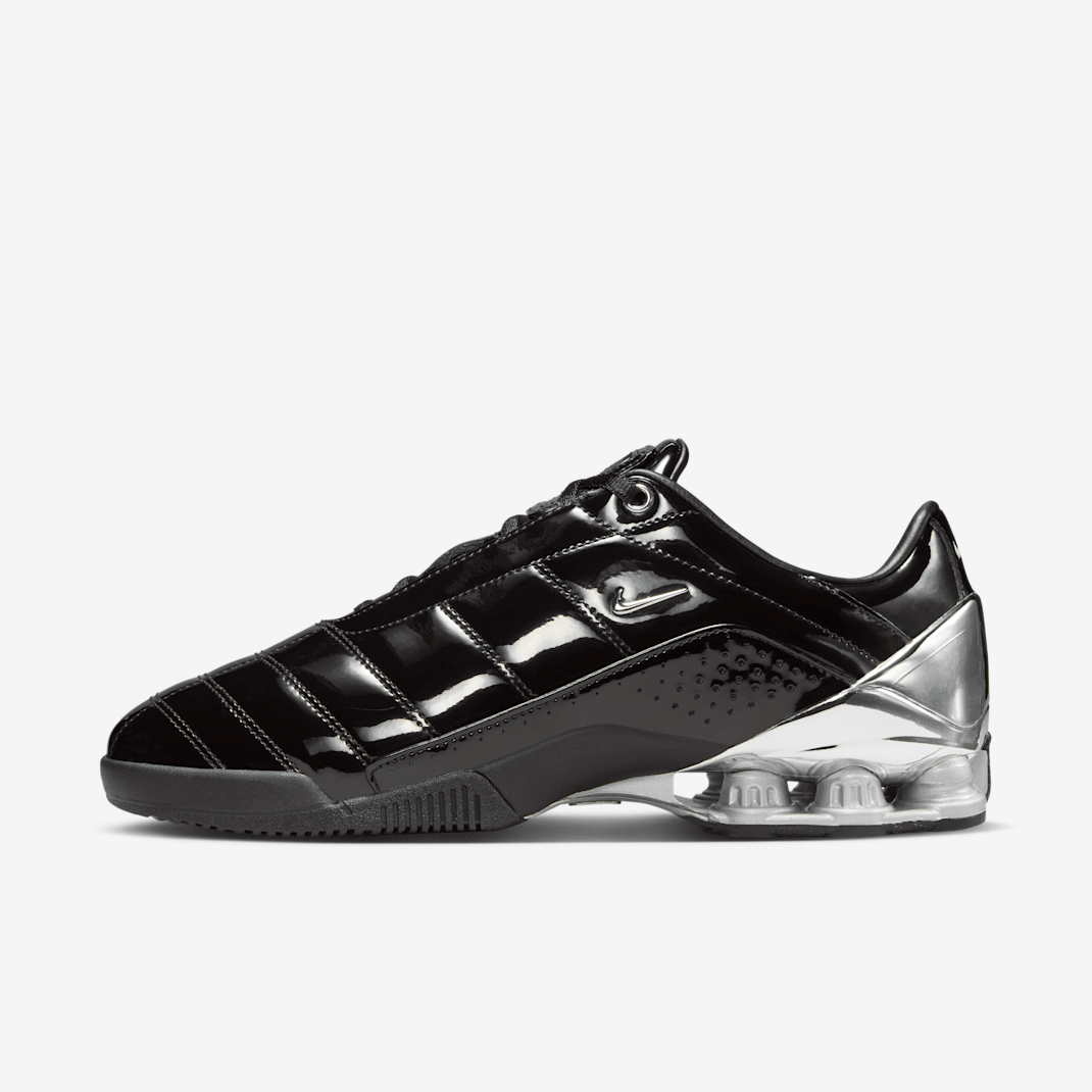Black/Black/Metallic Silver