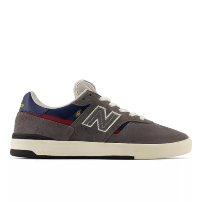 Castlerock With Nb Navy