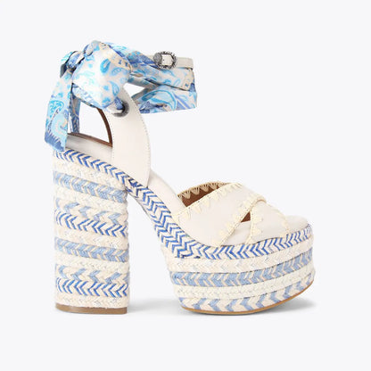 blue pale combination