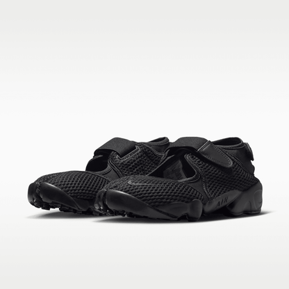 Black/White/Black