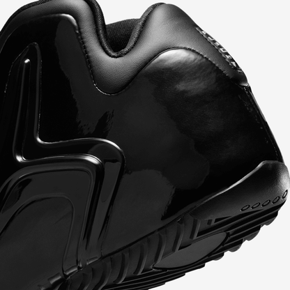 Black/Black/White