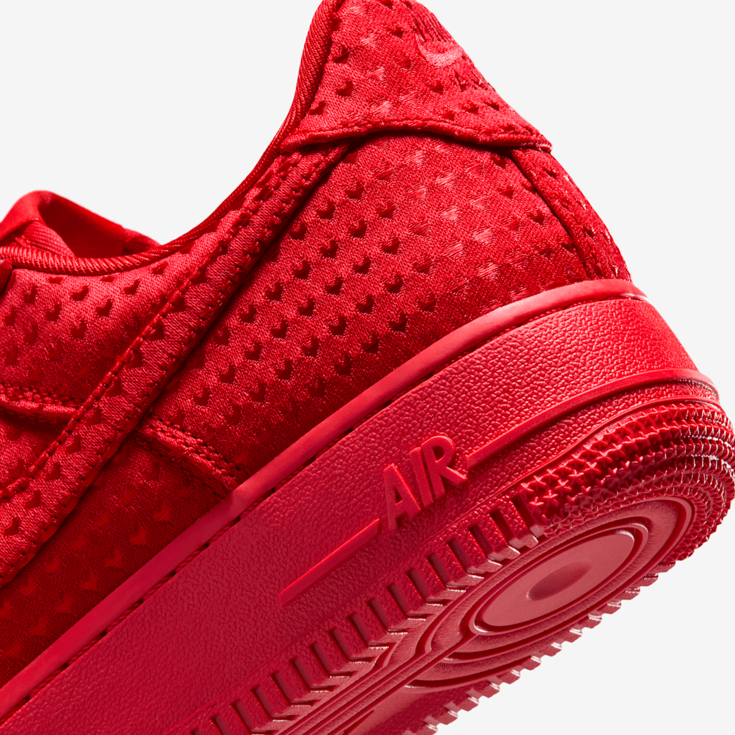 University Red/Black/University Red
