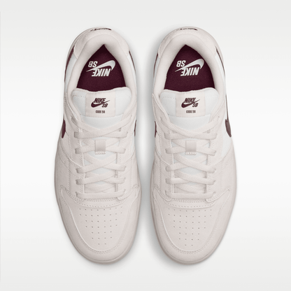 Summit White/Phantom/Gum Light Brown/Mystic Dates