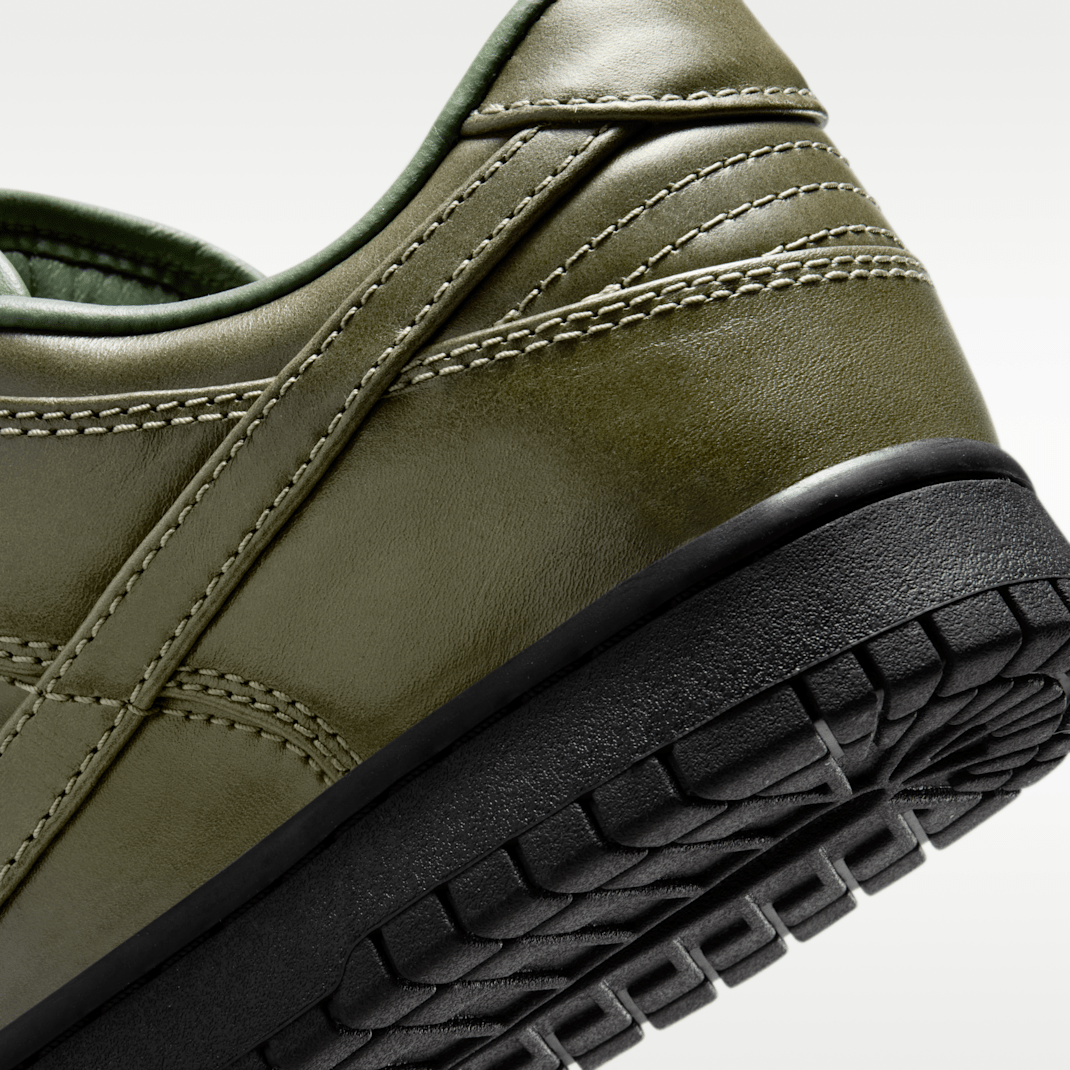 Army Olive/Black/Army Olive