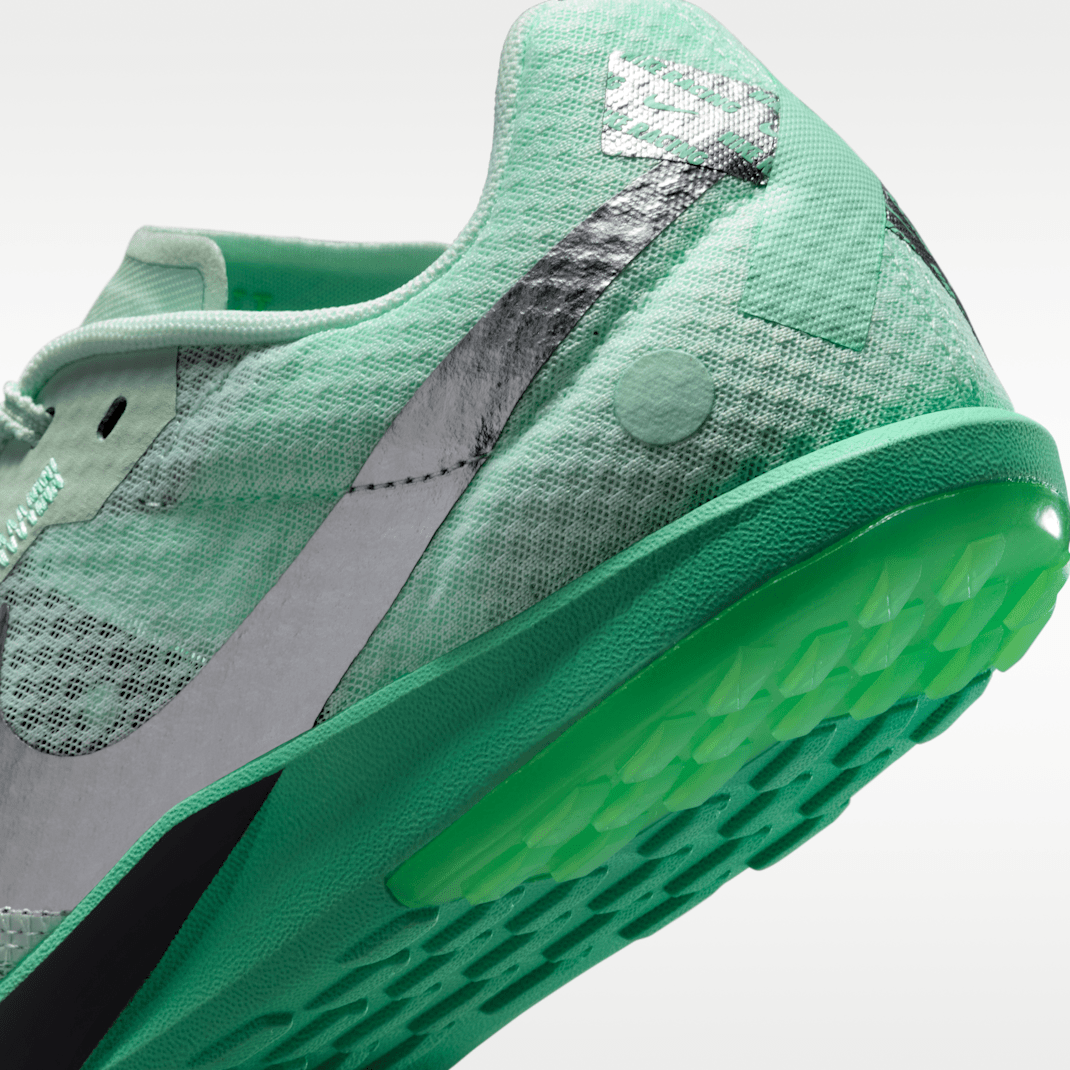 Barely Green/Green Glow/Mint Foam/Metallic Silver