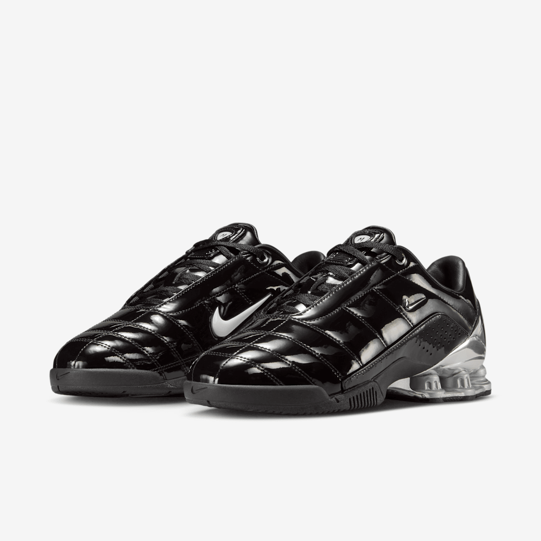 Black/Black/Metallic Silver