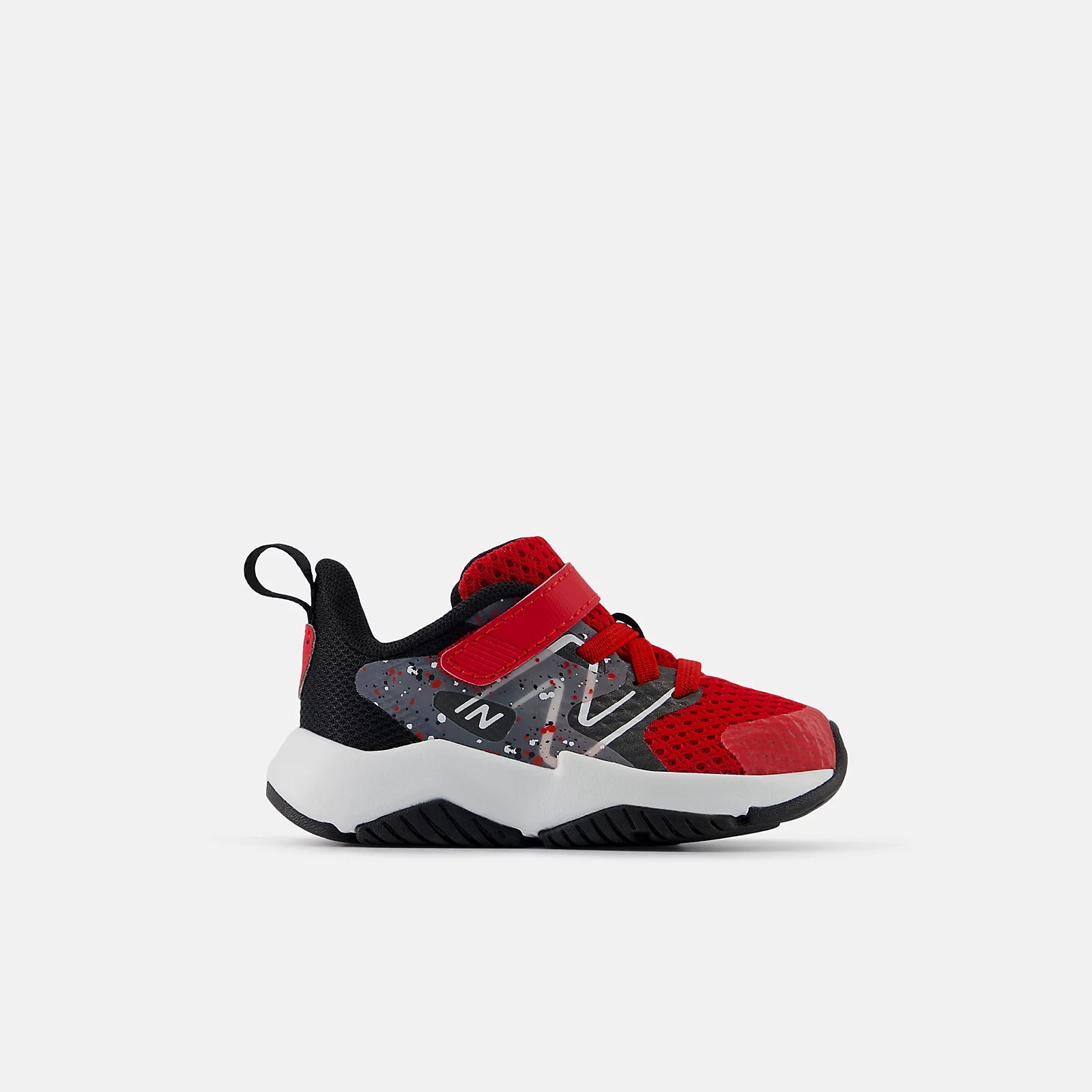 Team Red With Black And Black Cement