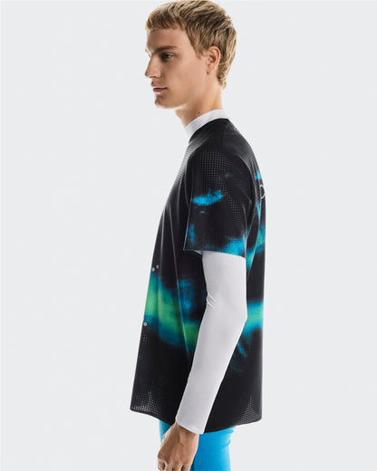 Black | Horizon