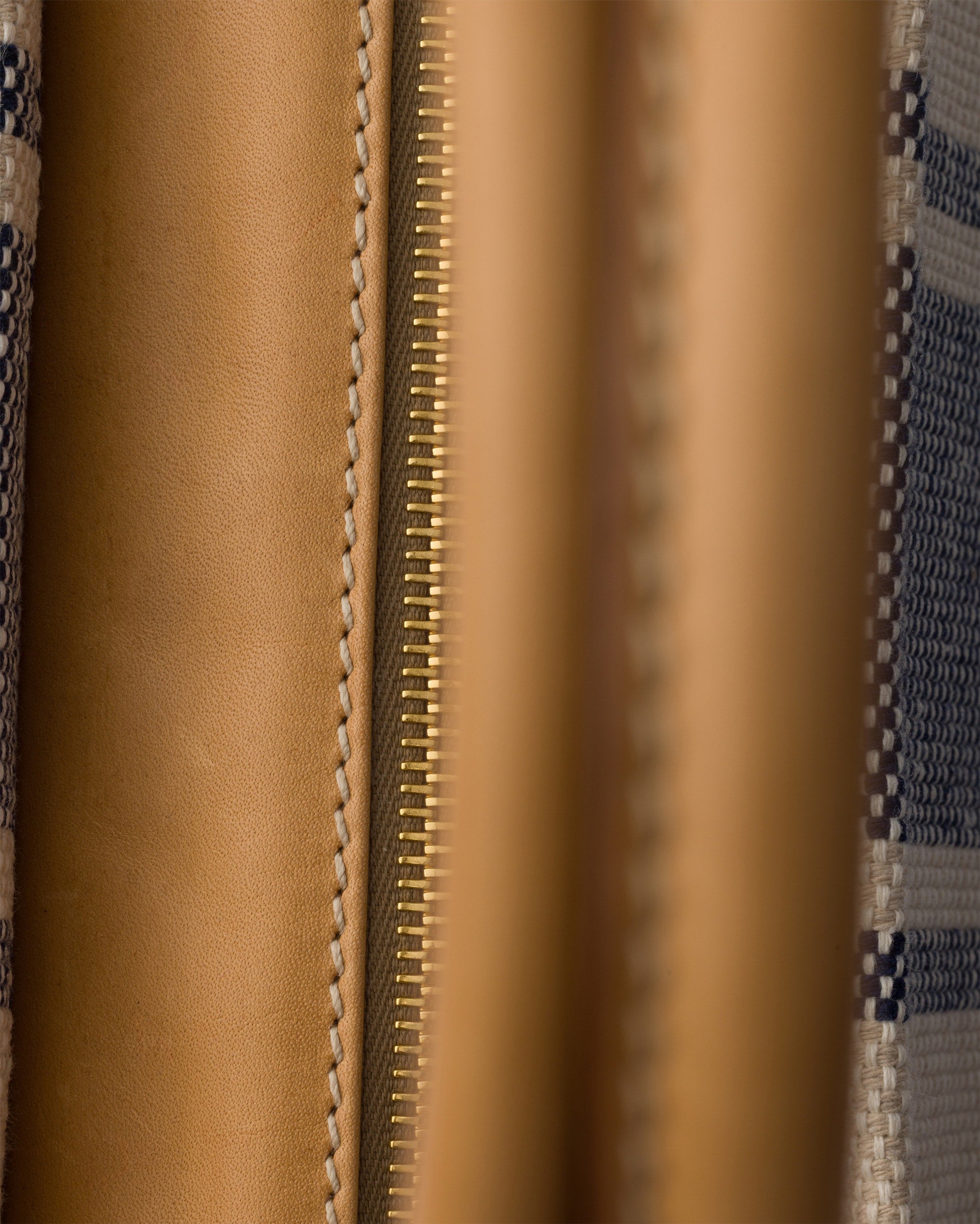 Beige/Azul Báltico