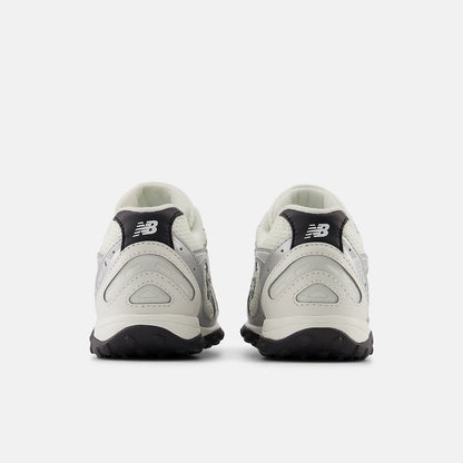Nb 103 White With Grey Matter