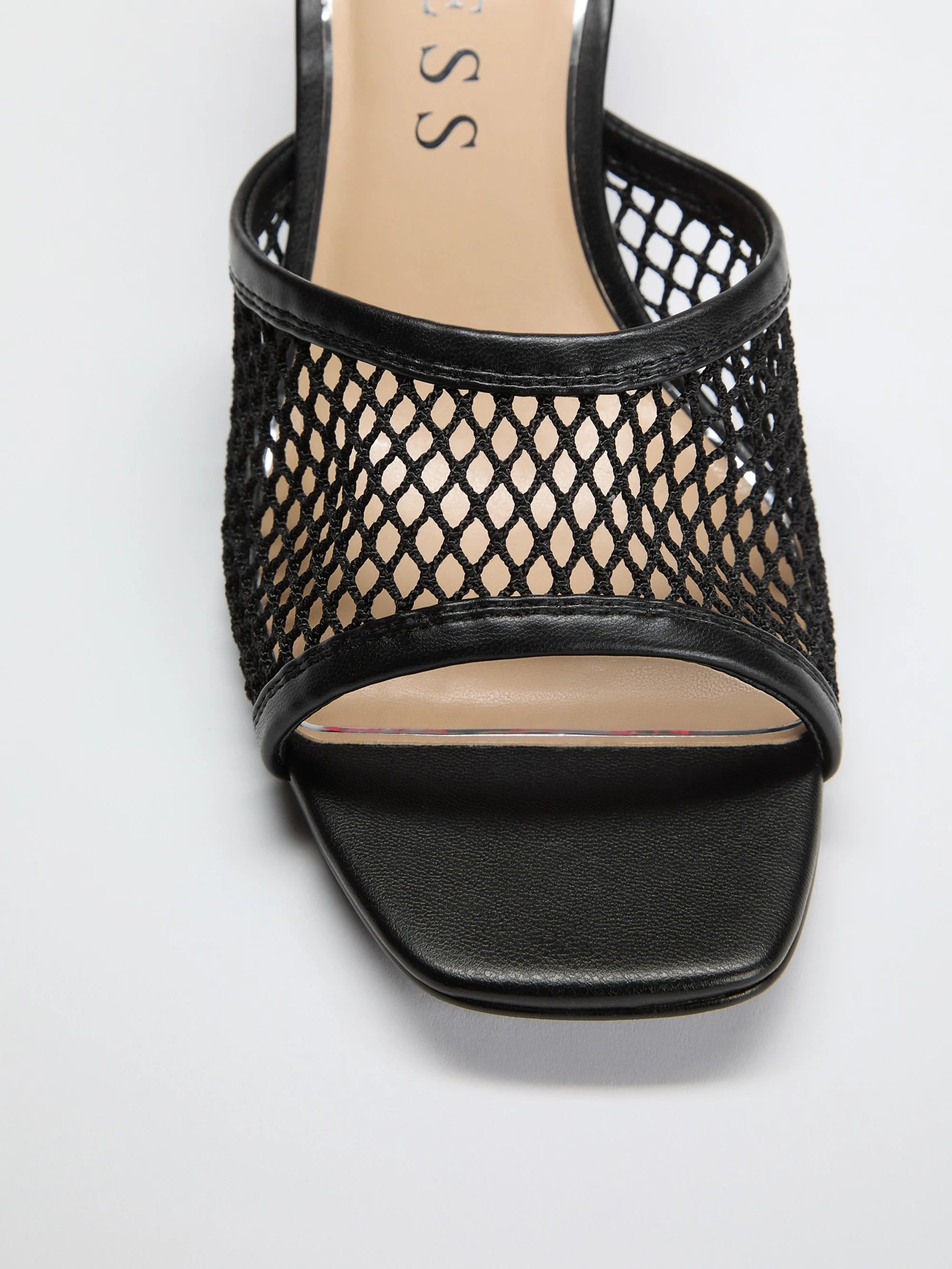Black 001