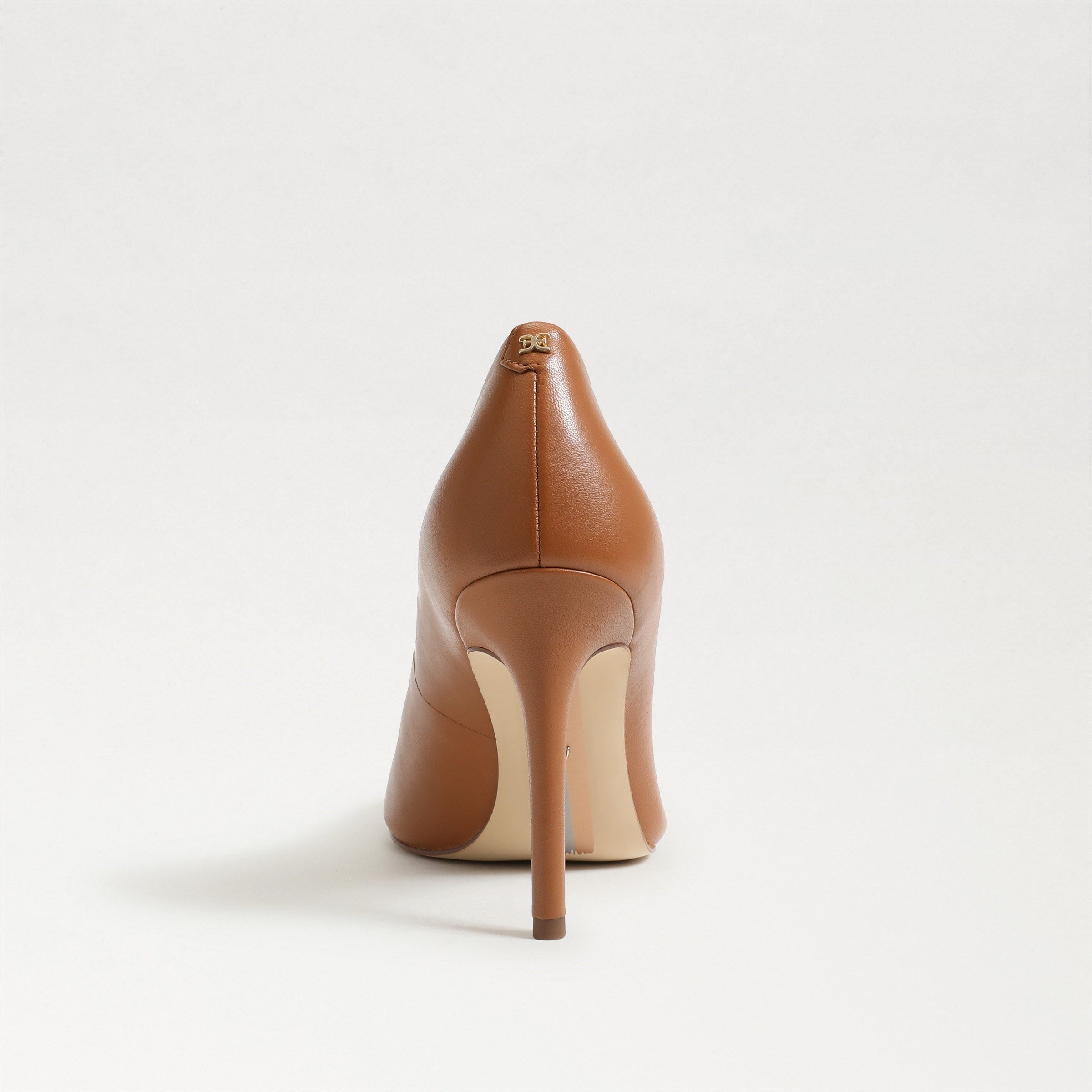 Saddle