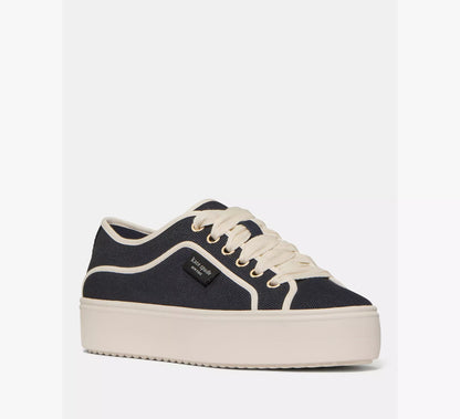 Captain Navy/Cream