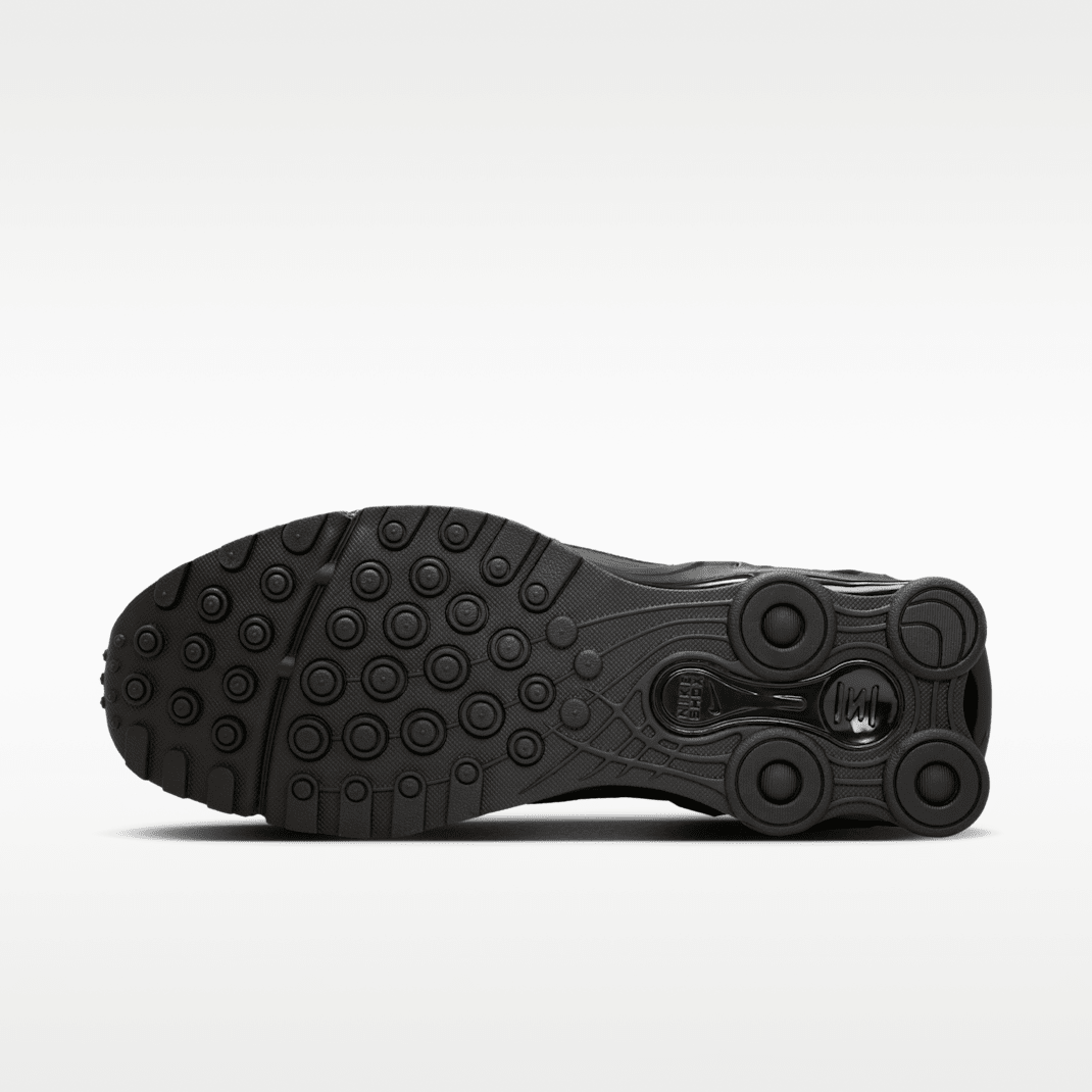 Black/Black/Black