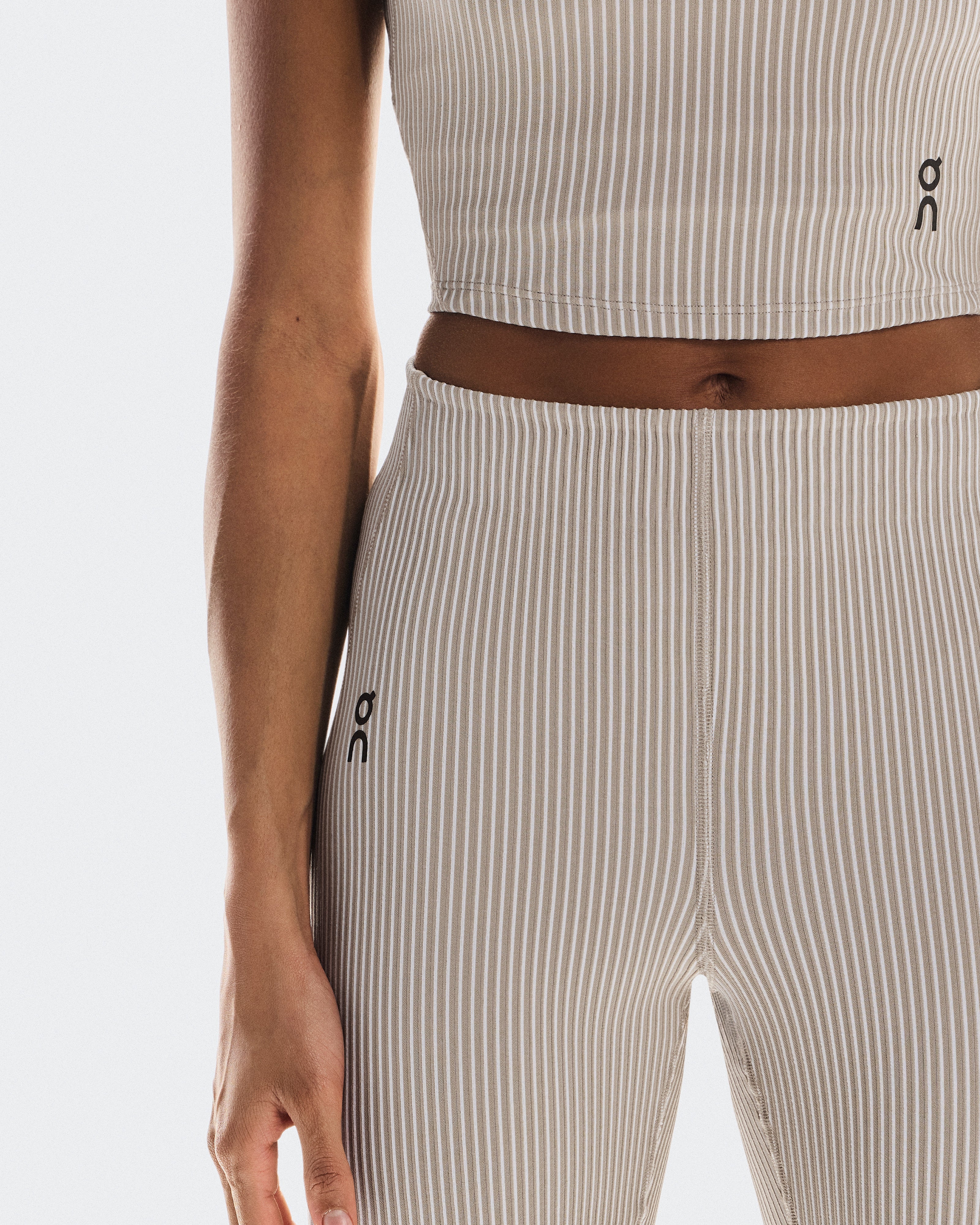 Desert | White