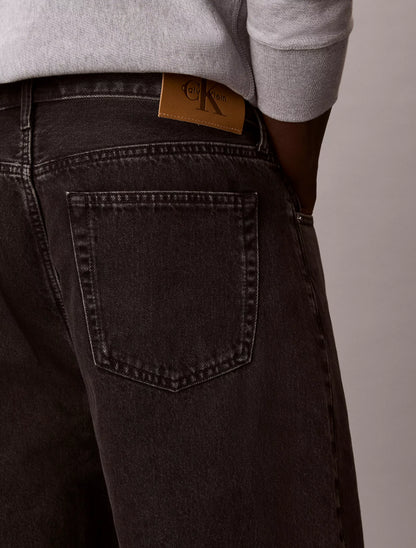 Ck Essential Black