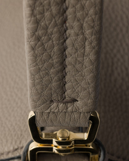 Gris arcilla