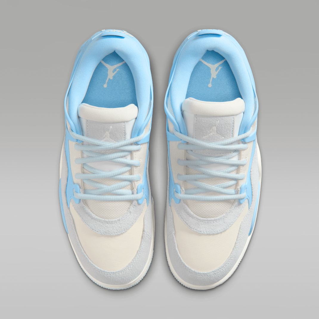 Psychic Blue/Pale Ivory/Aura