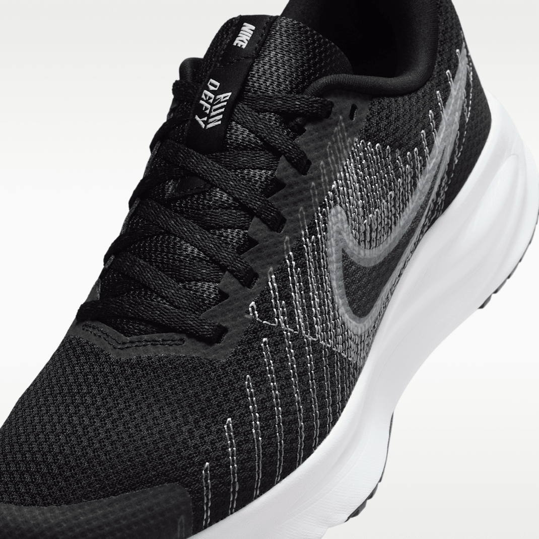 Black/Wolf Grey/White