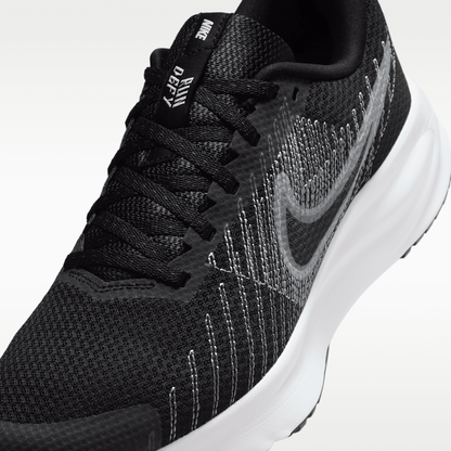 Black/Wolf Grey/White