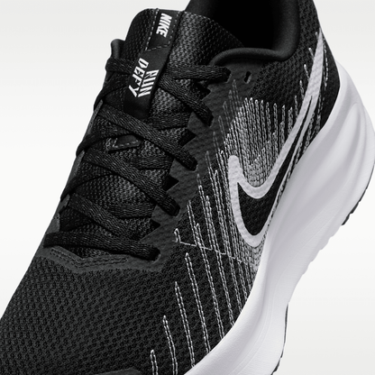 Black/White