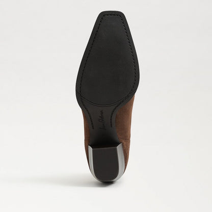 Mustang Brown Suede