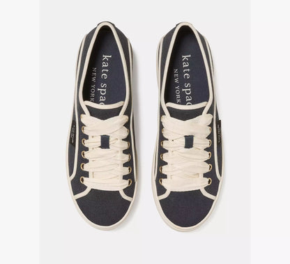 Captain Navy/Cream