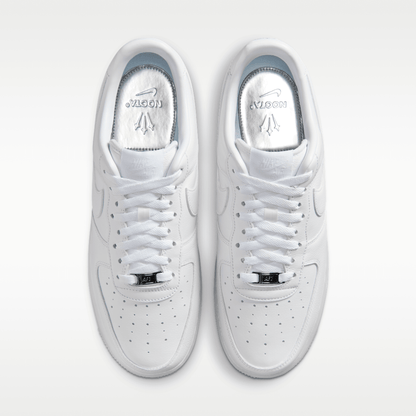 White/Metallic Silver/Cobalt Tint