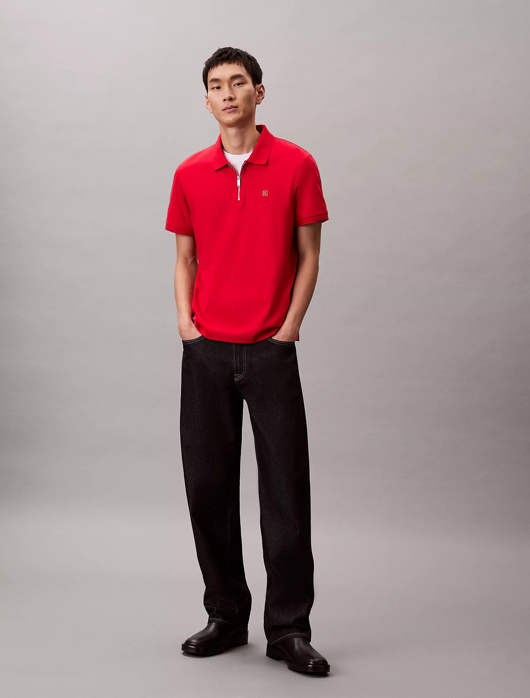 Pantone Red